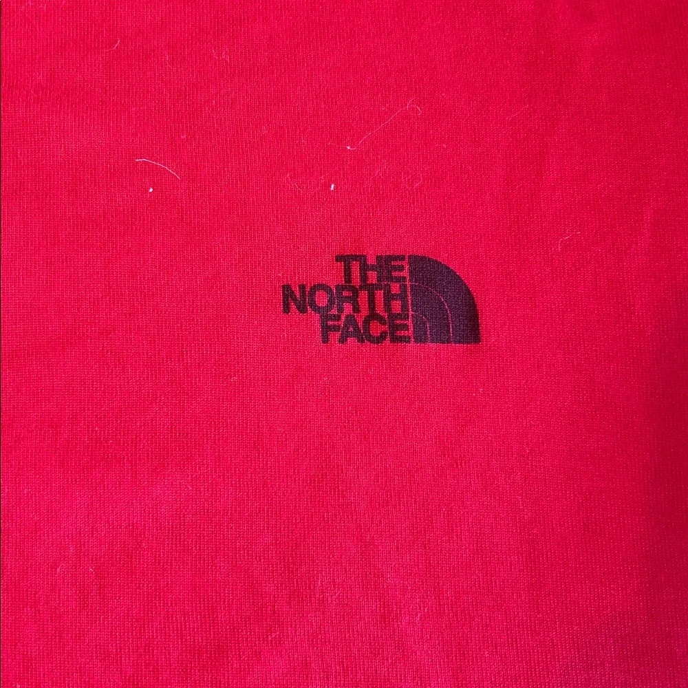 The North Face Men's Vibrant Red‎ Tee